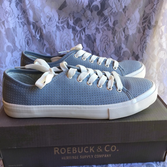 Roebuck & Co. Shoes - Picture 3 of 7